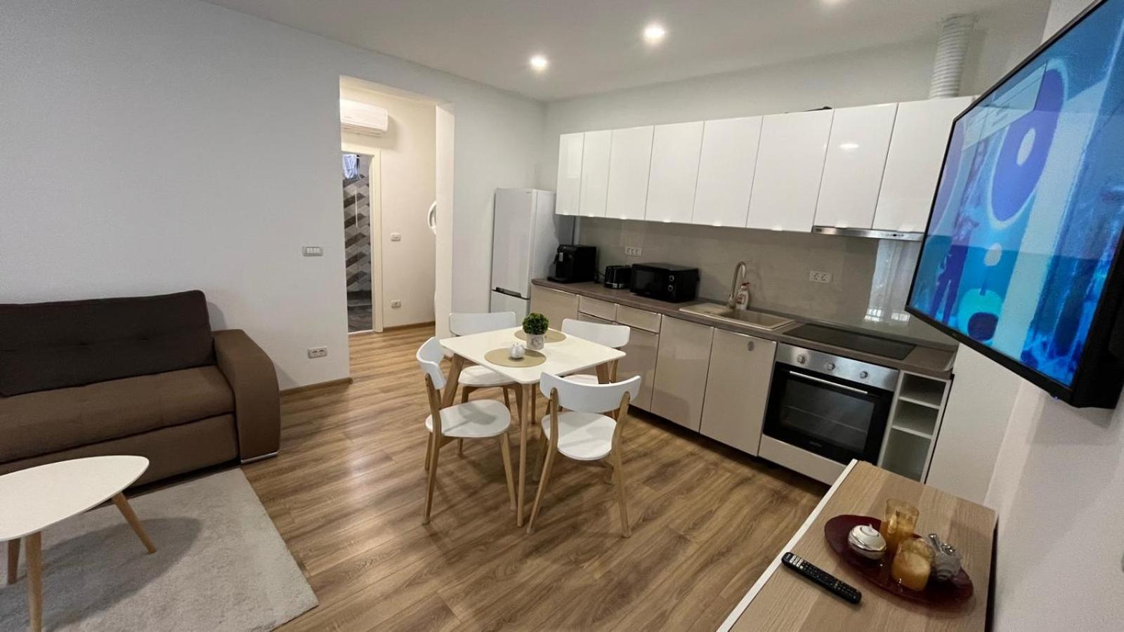 Mlr Appartement Timişoara Buitenkant foto